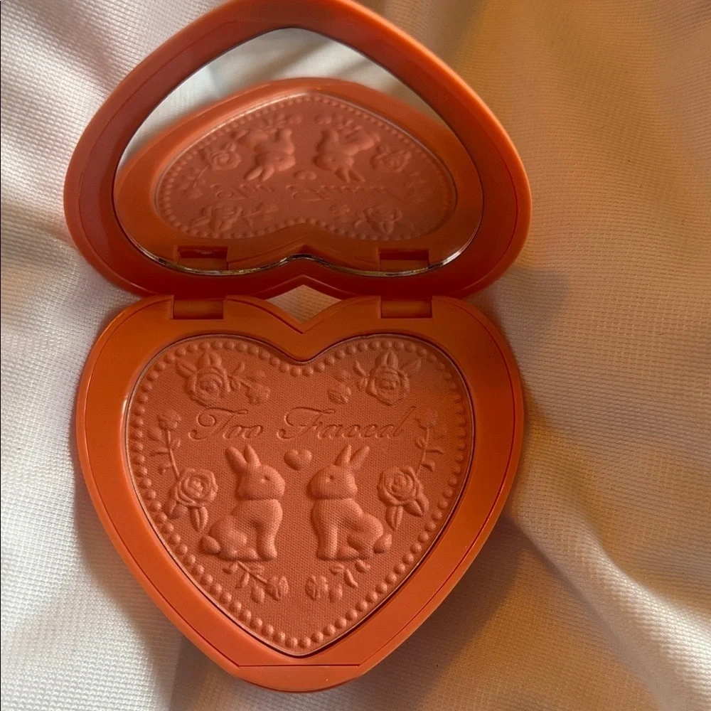 Too Faced love yourself   DISCONTINUED Love Flush Watercolor Blush